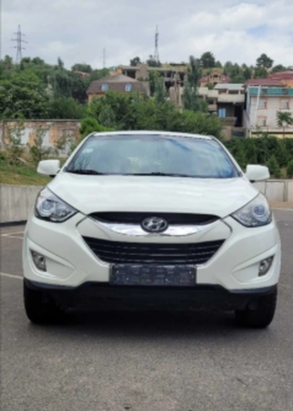 Бампер Hyundai Tucson IX35